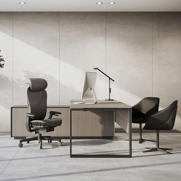 B52 Executive Desk - Image 1