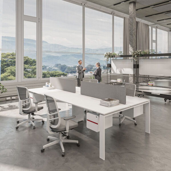 U2 Series Cluster of 4 Face to Face Workstation - Image 1